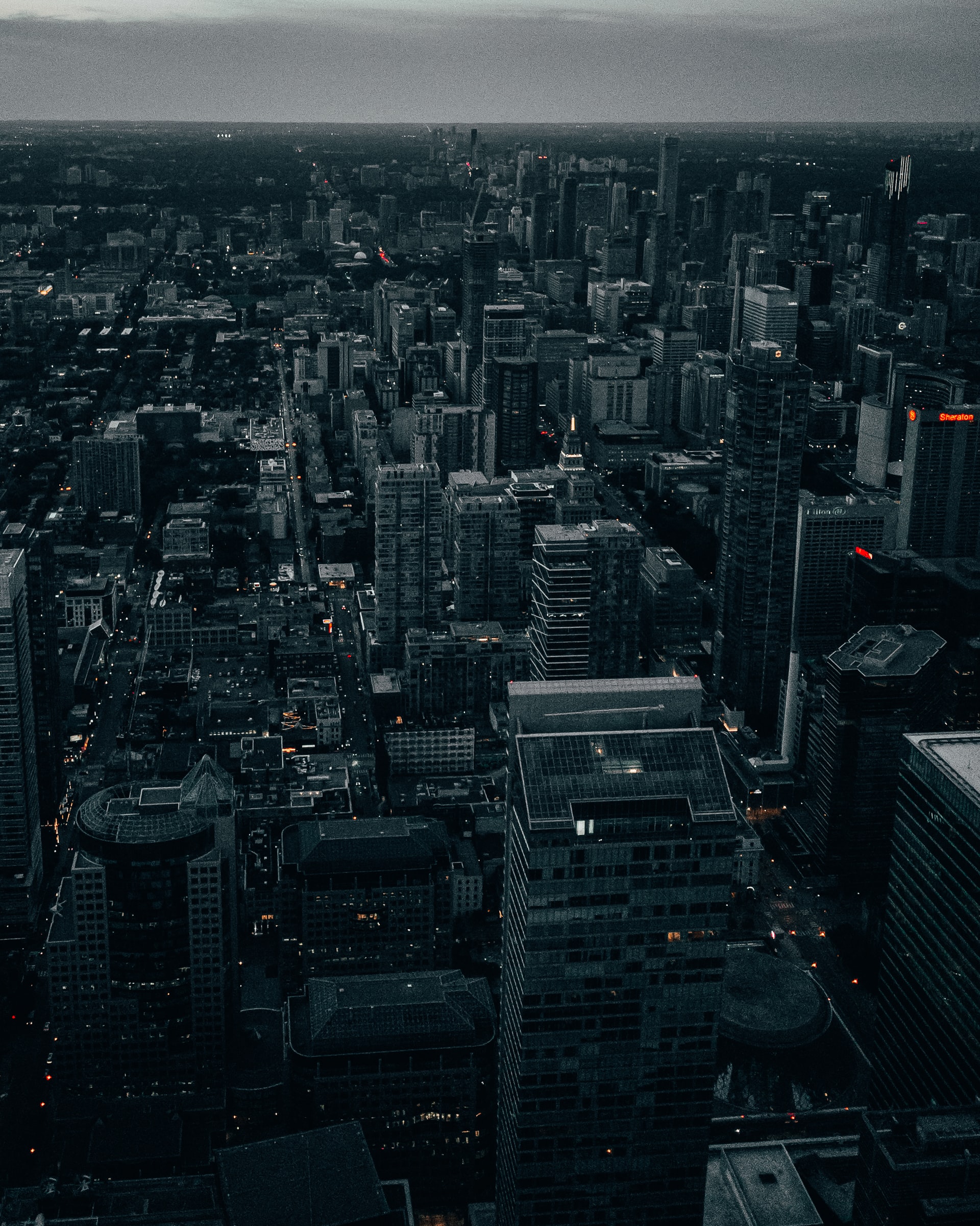 Read more about the article This is the Best Camera for Short Minimal Style